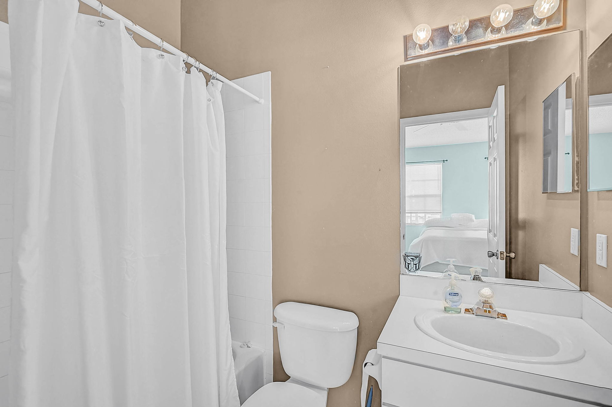 4711 Sabal Key Dr-19