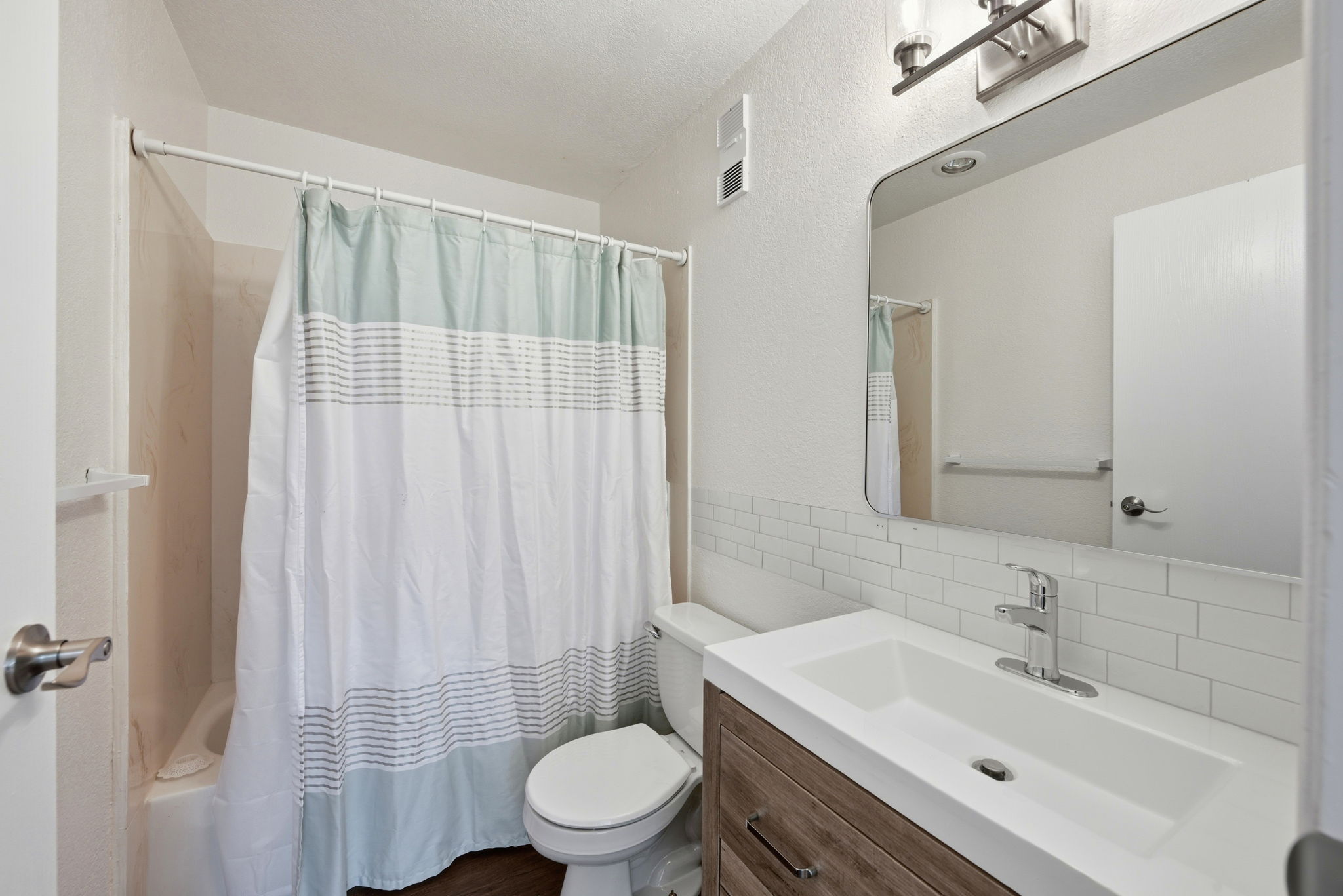 022_F8_47112 Warm Springs Blvd 216