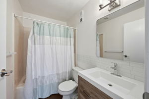 022_F8_47112 Warm Springs Blvd 216