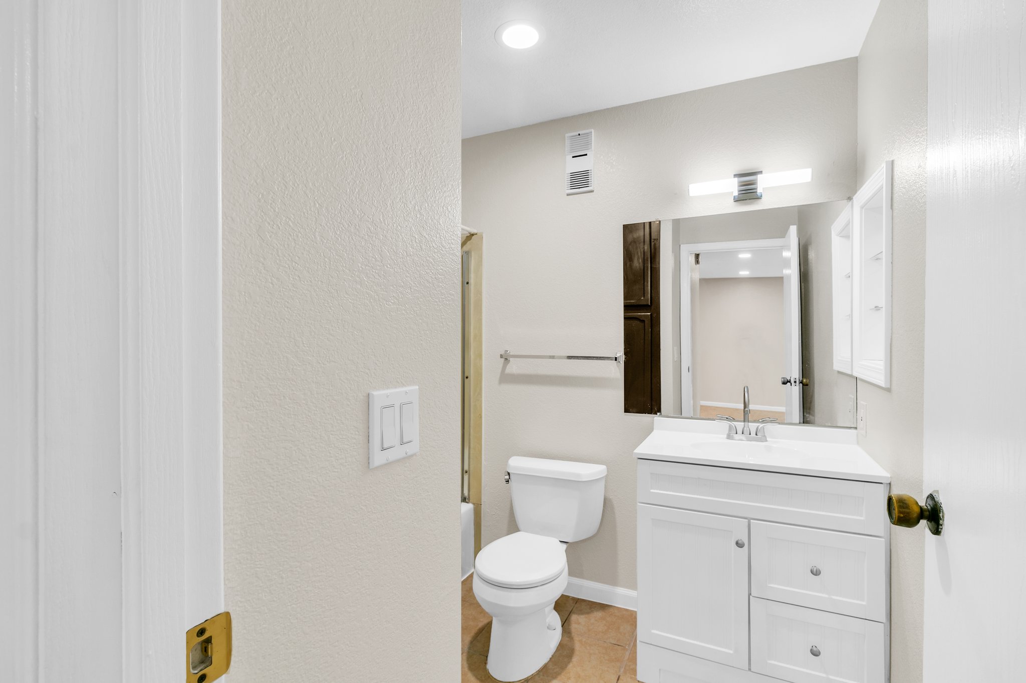 47112 Warm Springs Blvd 237, Fremont, CA 94539 Spotlight Photography