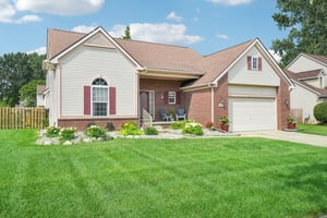 Harbour Pointe Ct-002.jpg