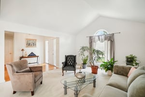 Harbour Pointe Ct-005.jpg