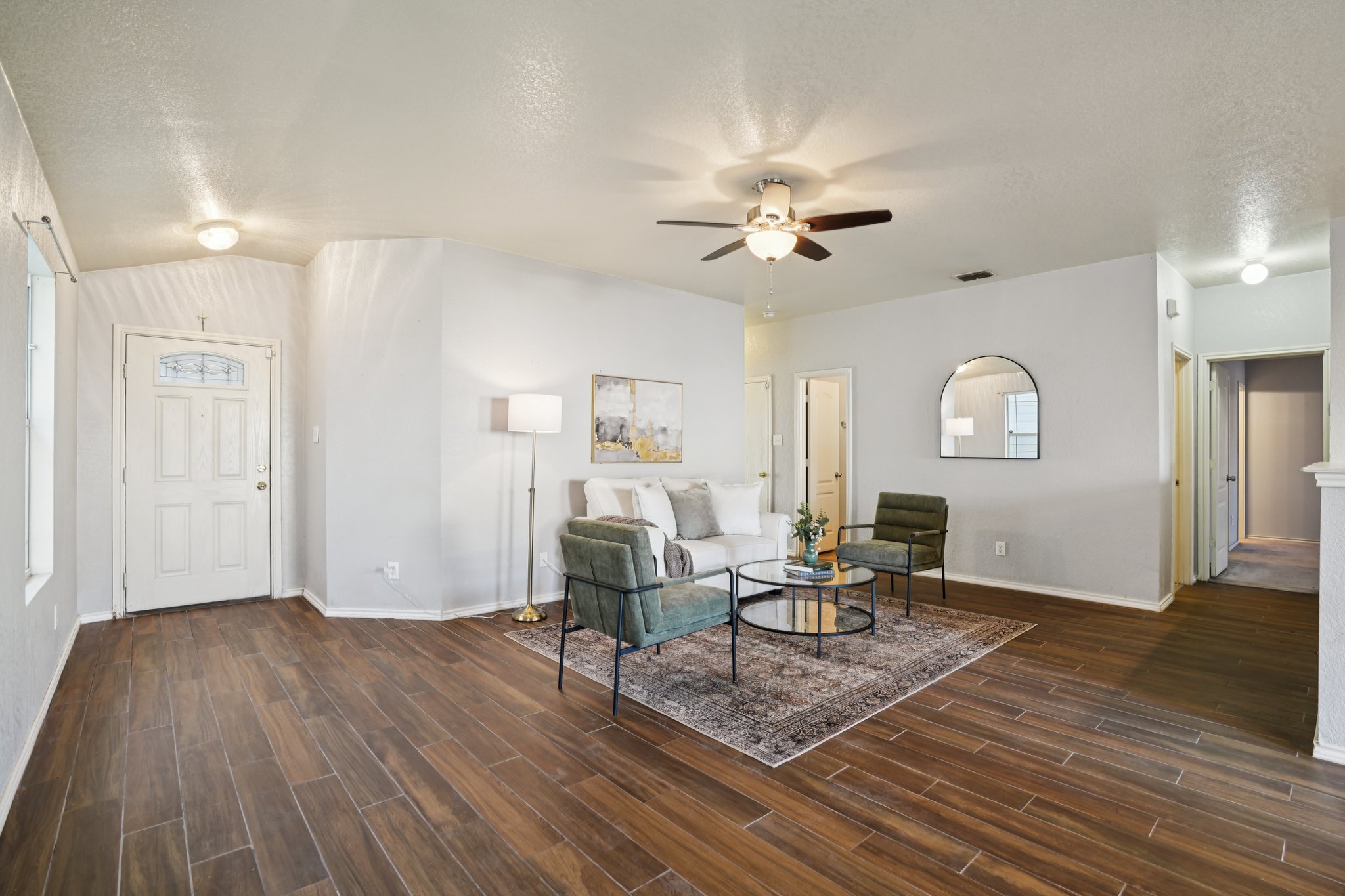 Dapple Dr-S0111-007.jpg