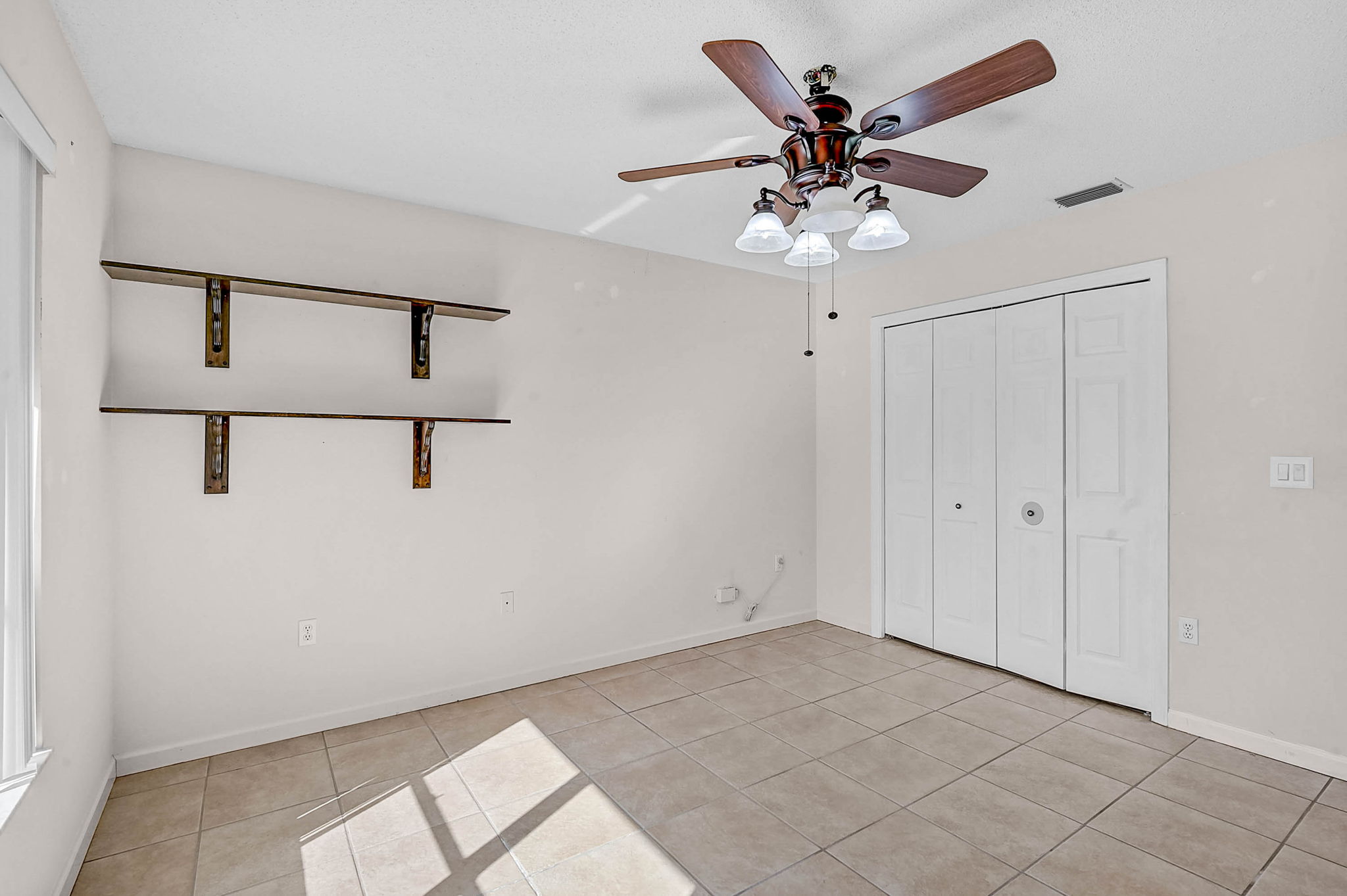 4714 Long Lake Dr-21
