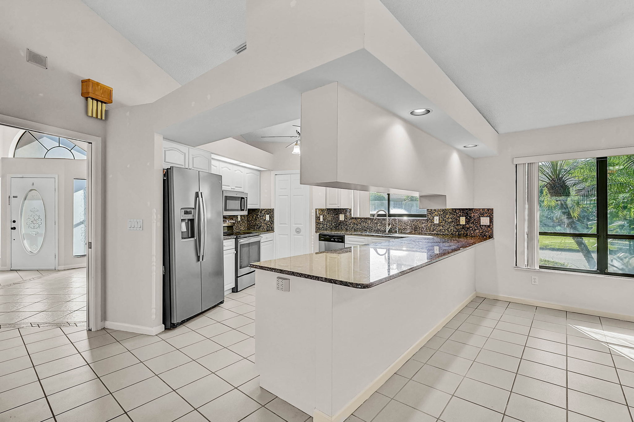 4714 Long Lake Dr-25