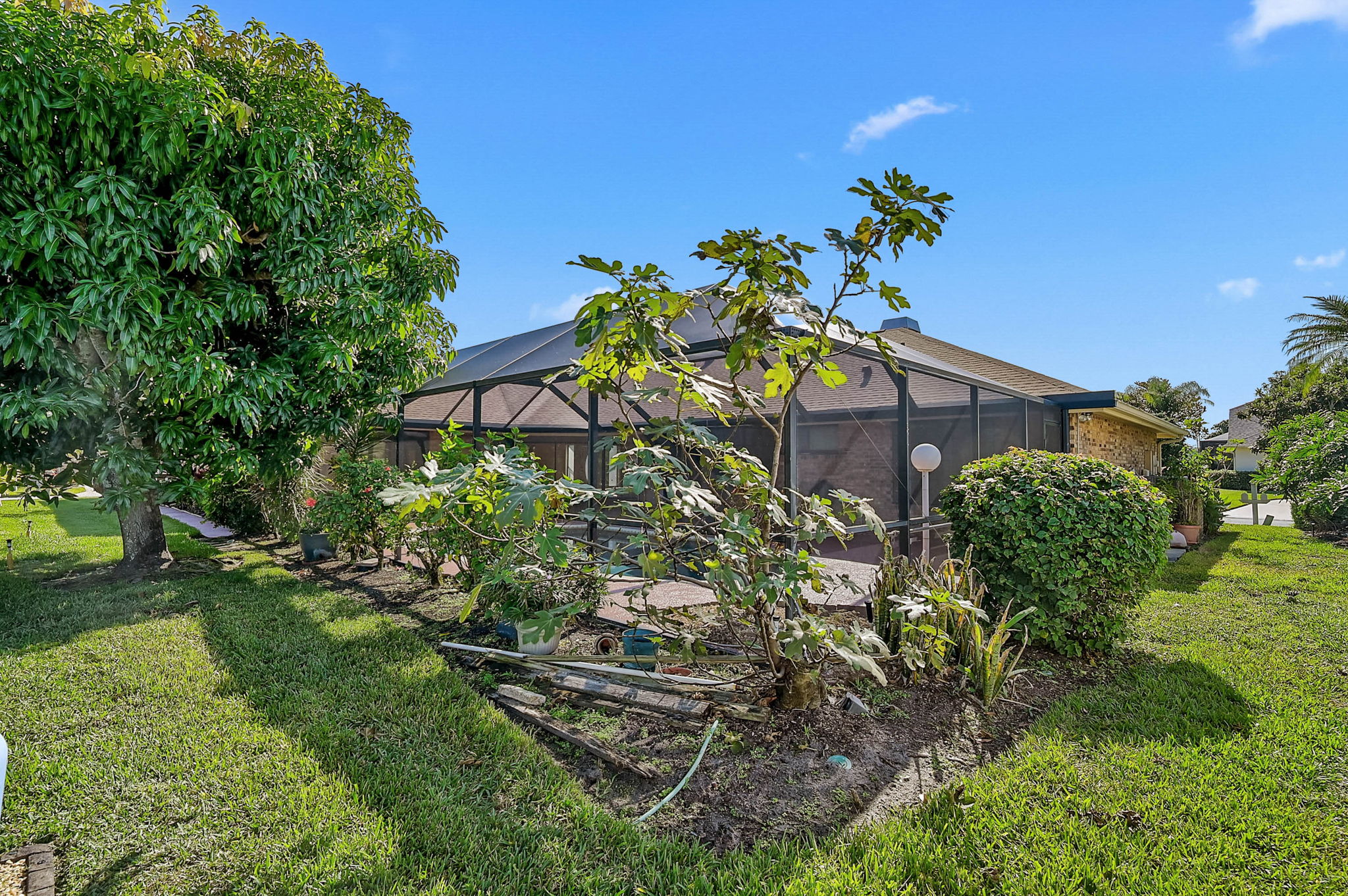4714 Long Lake Dr-43