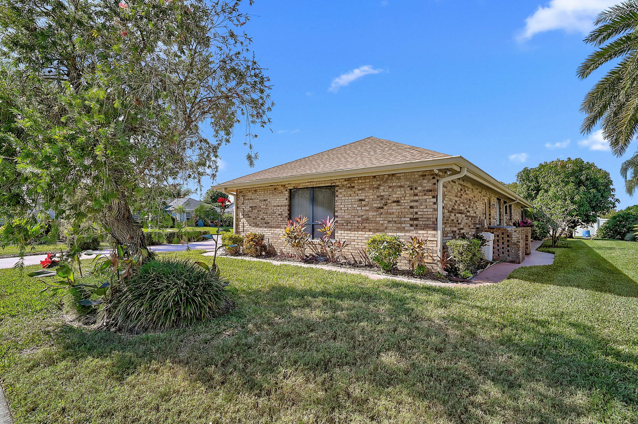 4714 Long Lake Dr-44