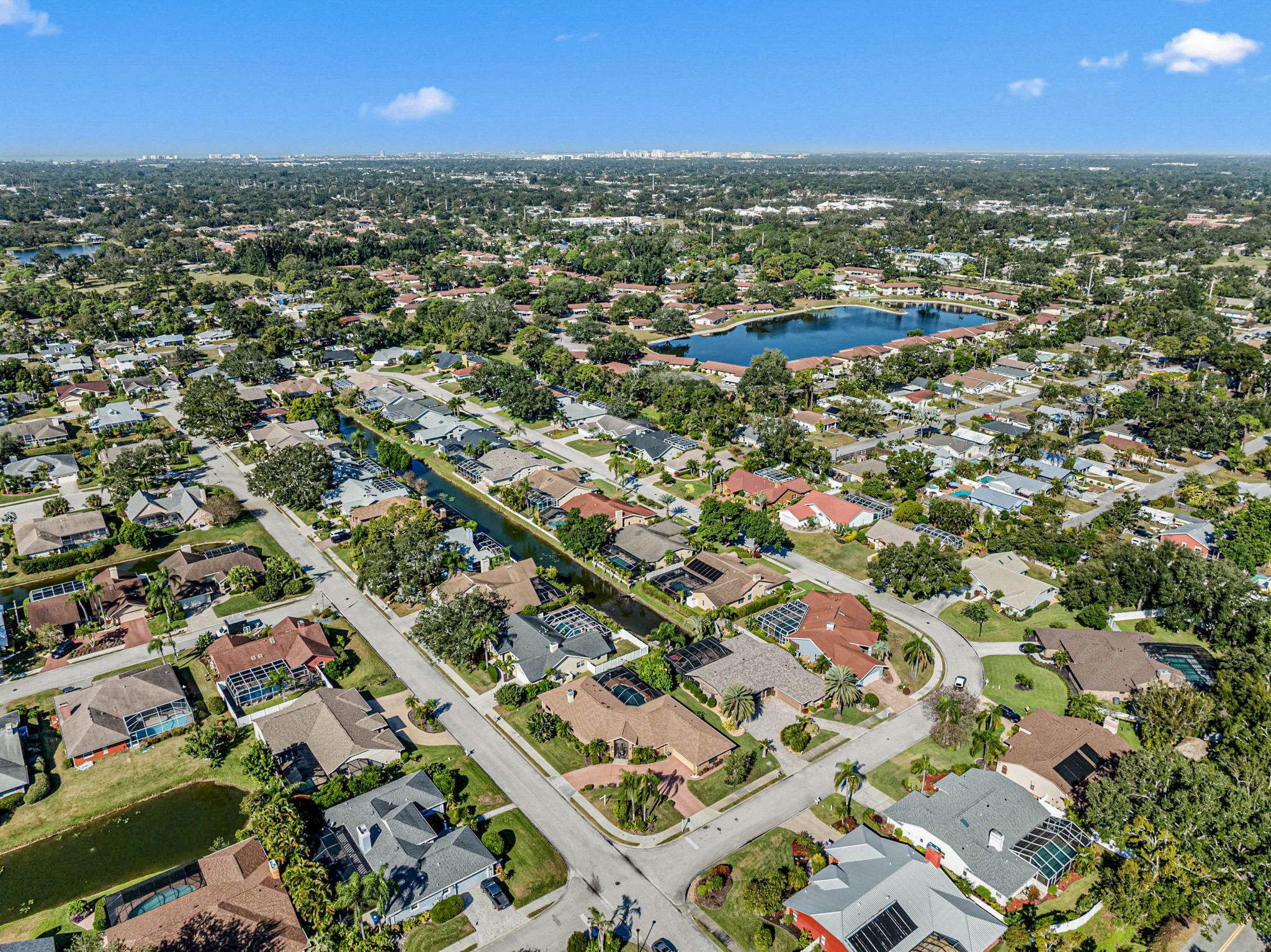 4714 Long Lake Dr-47