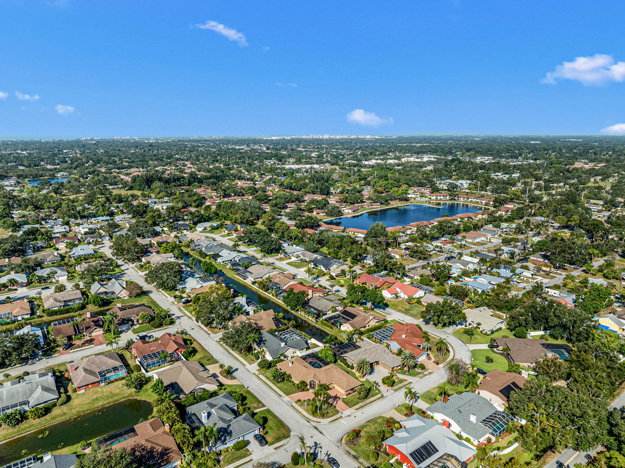 4714 Long Lake Dr-48