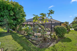 4714 Long Lake Dr-43