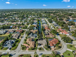 4714 Long Lake Dr-52
