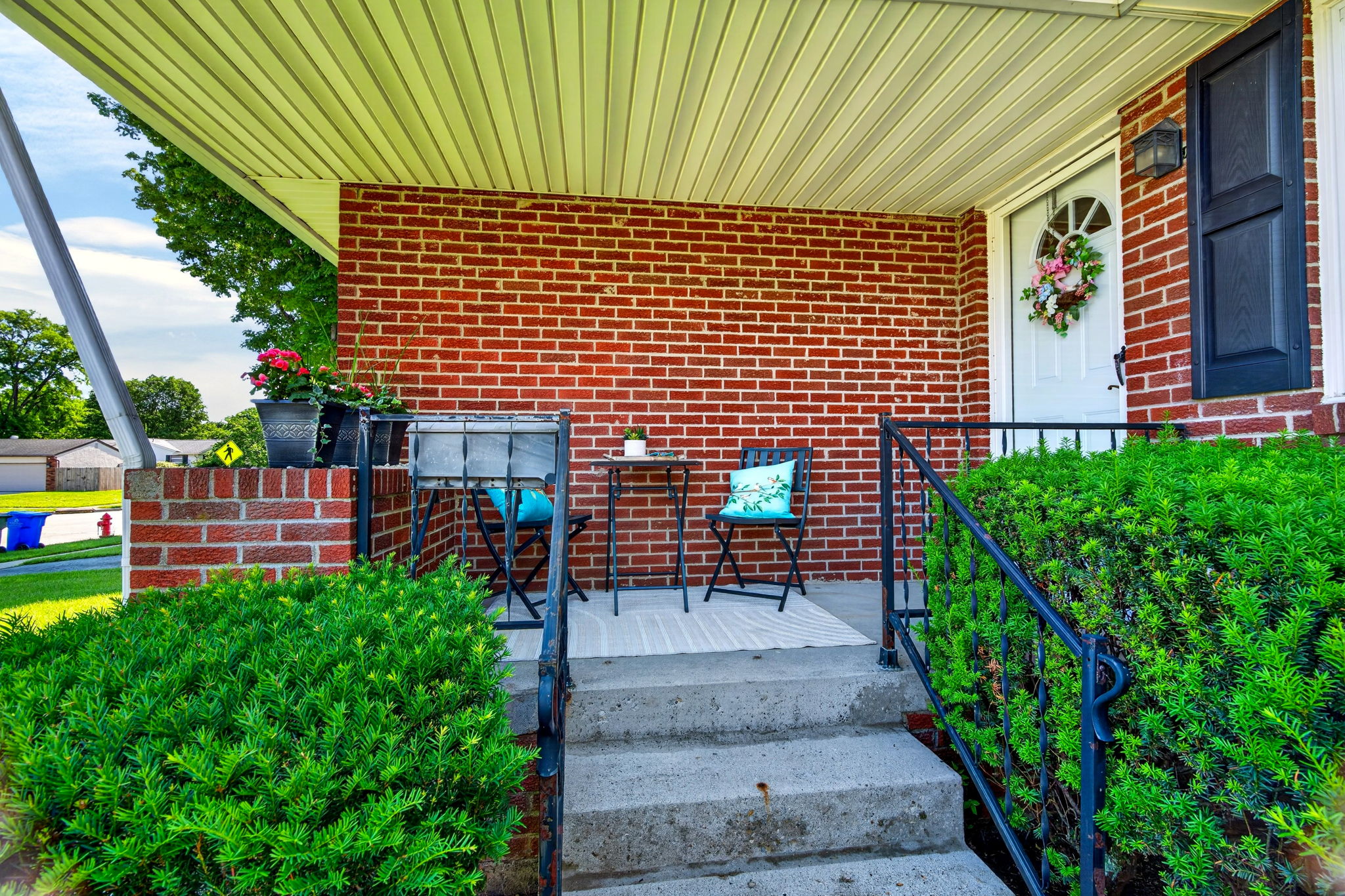4715 Harbor Blvd 55