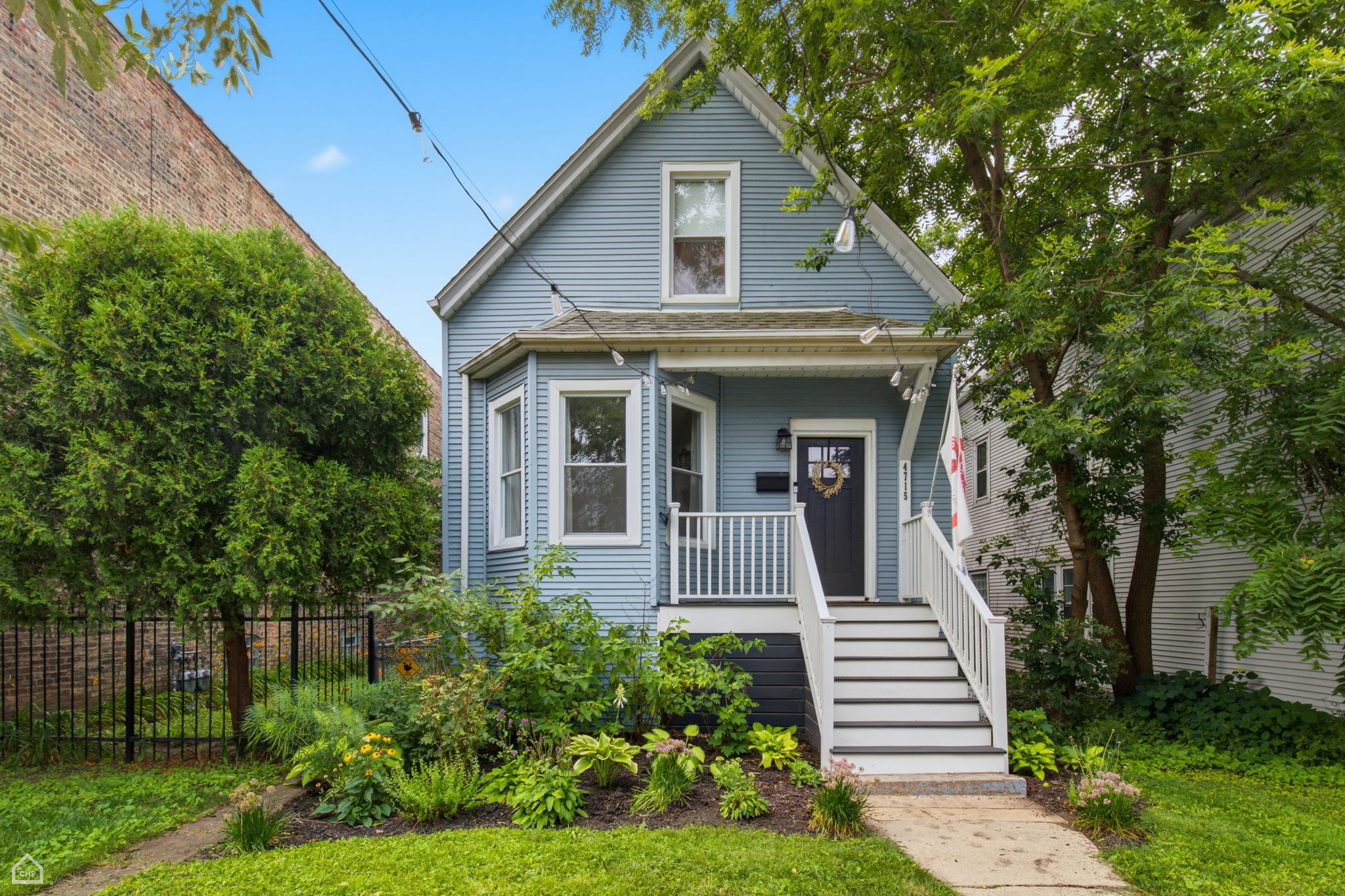 4715 W Grace St_001