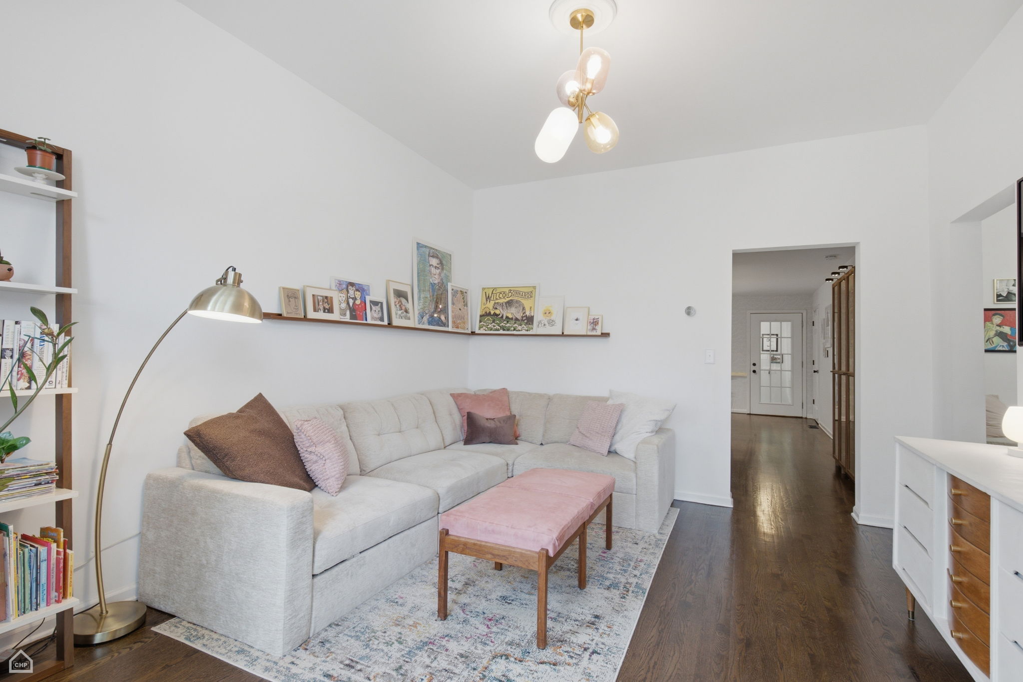 4715 W Grace St_008