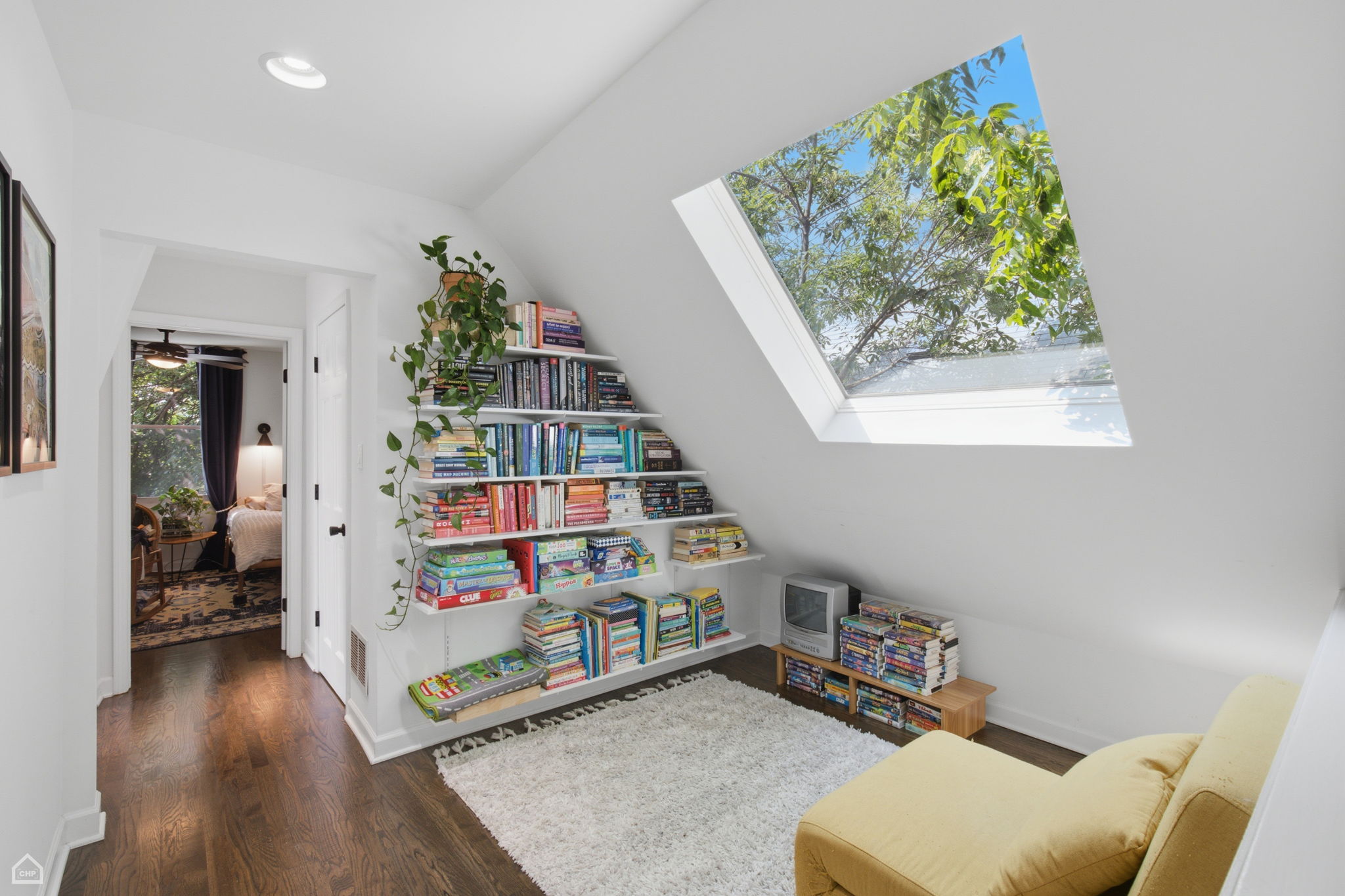 4715 W Grace St_025