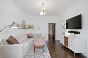 4715 W Grace St_009