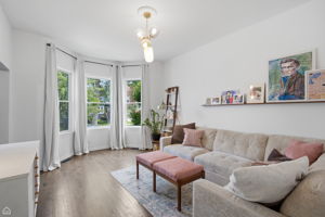 4715 W Grace St_010