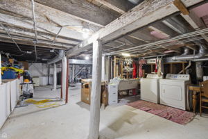 4715 W Grace St_022