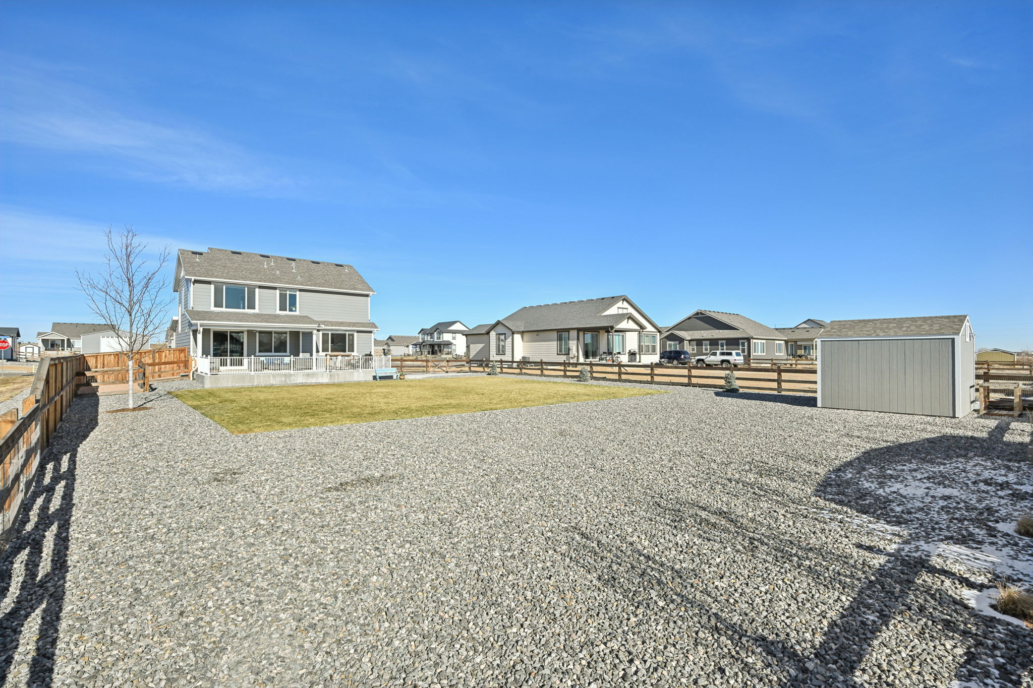 Dewey Ln-S2301-009