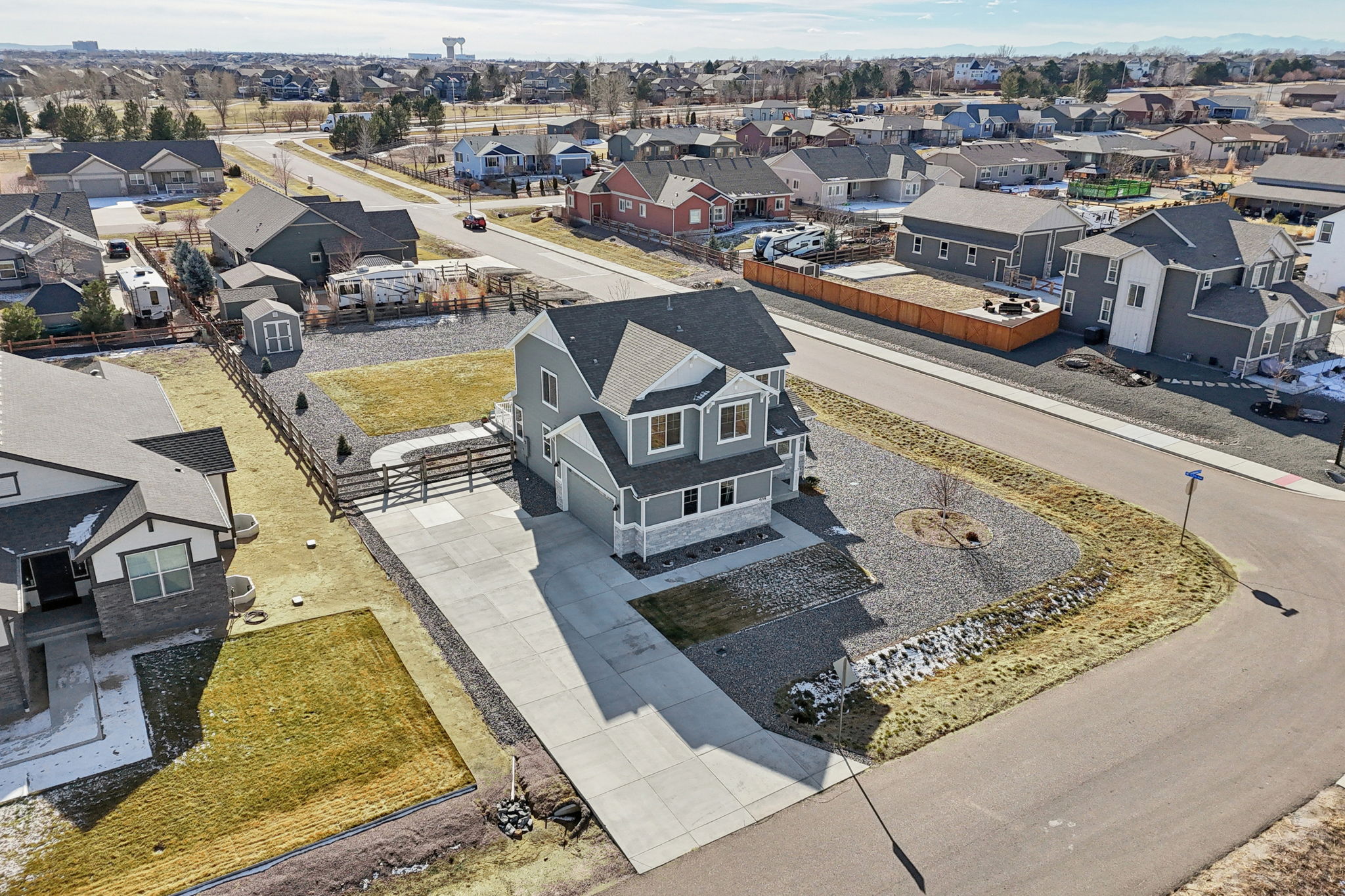 Dewey Ln-S2301-023