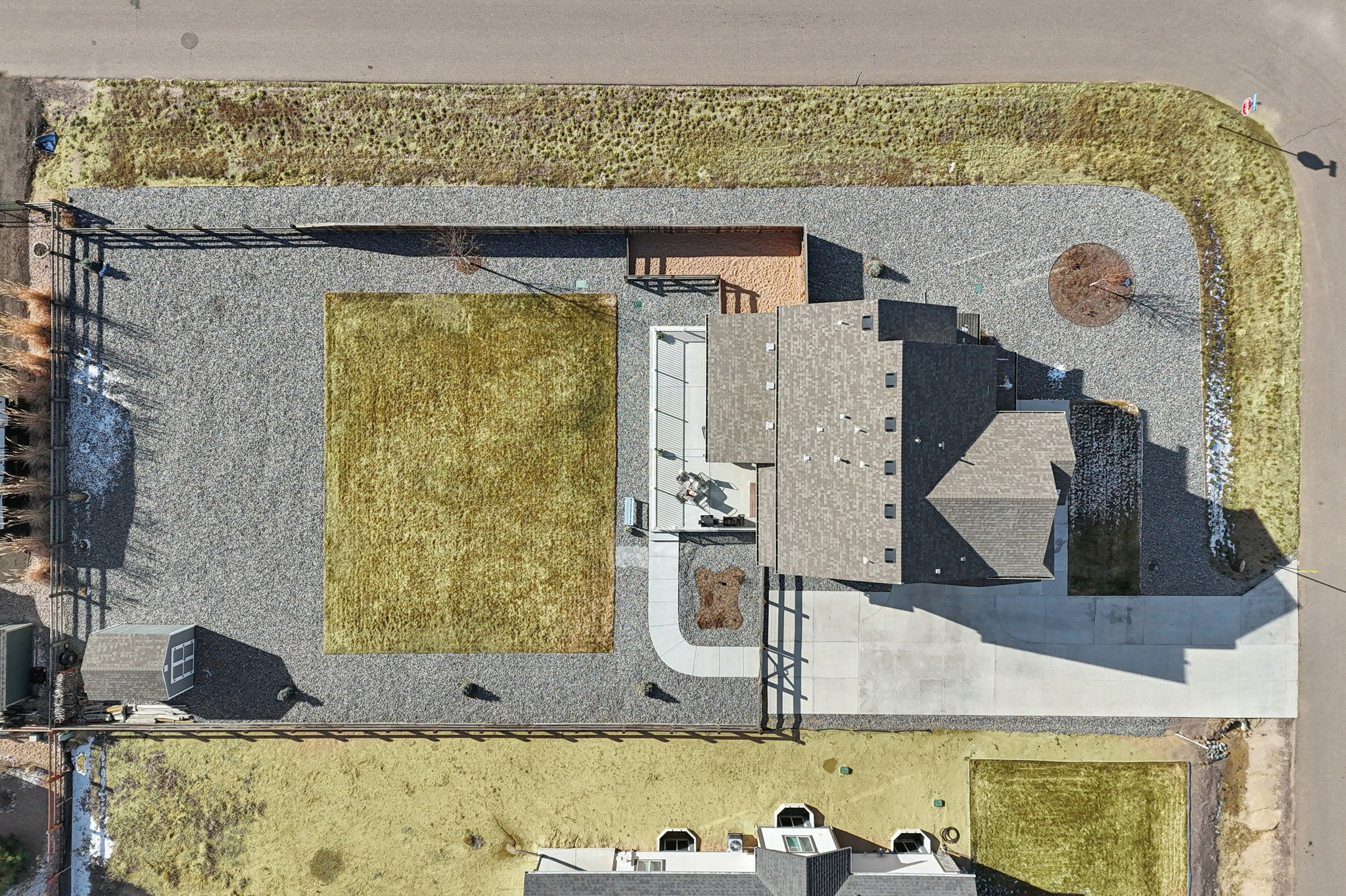 Dewey Ln-S2301-029