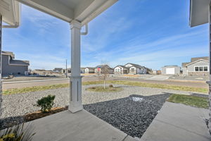 Dewey Ln-S2301-005