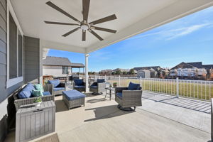 Dewey Ln-S2301-013