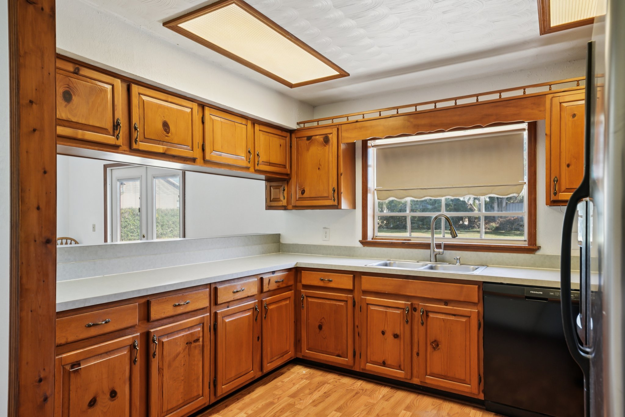 Gallagher Rd-S3110-031.jpg