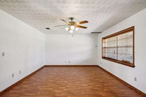 Gallagher Rd-S3110-012.jpg