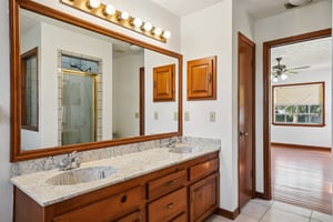 Gallagher Rd-S3110-062.jpg