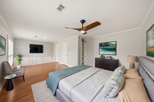 015_4716 Post Oak Timber Dr HDR-137 virtually staged.jpeg