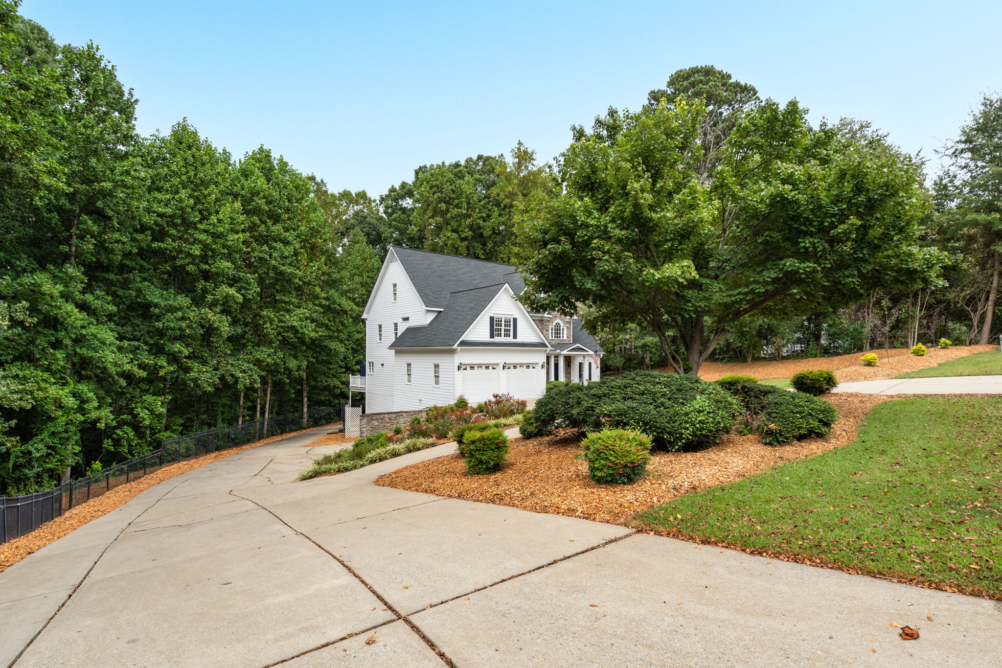 4716 Shady Greens Dr-4