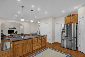 4716 Shady Greens Dr-21