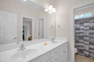 4716 Shady Greens Dr-36