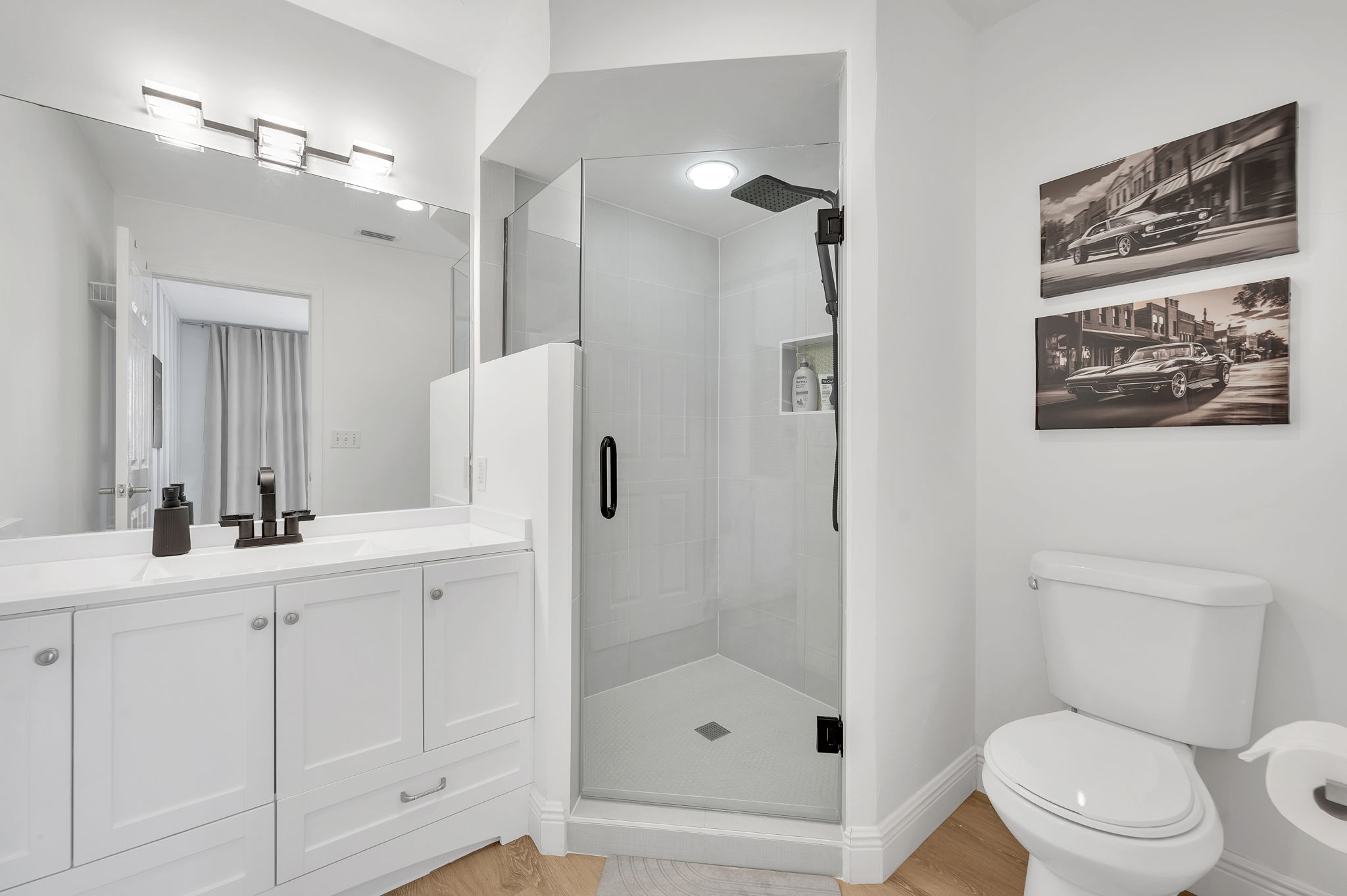 Guest Bath 2