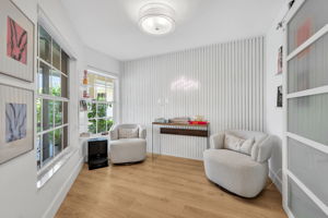 Den - Office