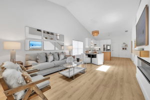 Living View 2