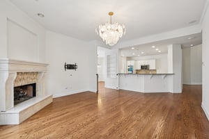 Eagle Feather Dr-S2506-015.jpg