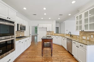 Eagle Feather Dr-S2506-020.jpg