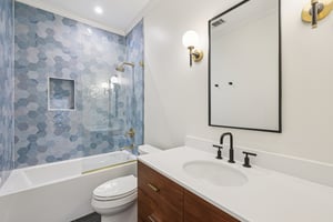 Eagle Feather Dr-S2506-026.jpg