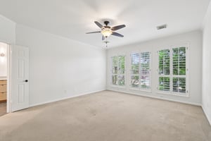 Eagle Feather Dr-S2506-030.jpg
