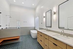 Eagle Feather Dr-S2506-037.jpg