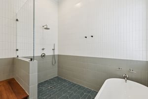 Eagle Feather Dr-S2506-038.jpg