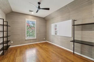 Eagle Feather Dr-S2506-055.jpg