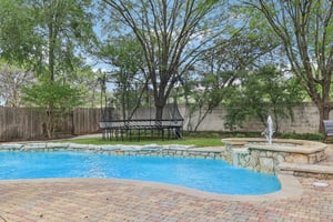 Eagle Feather Dr-S2506-059.jpg