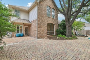 Eagle Feather Dr-S2506-072.jpg