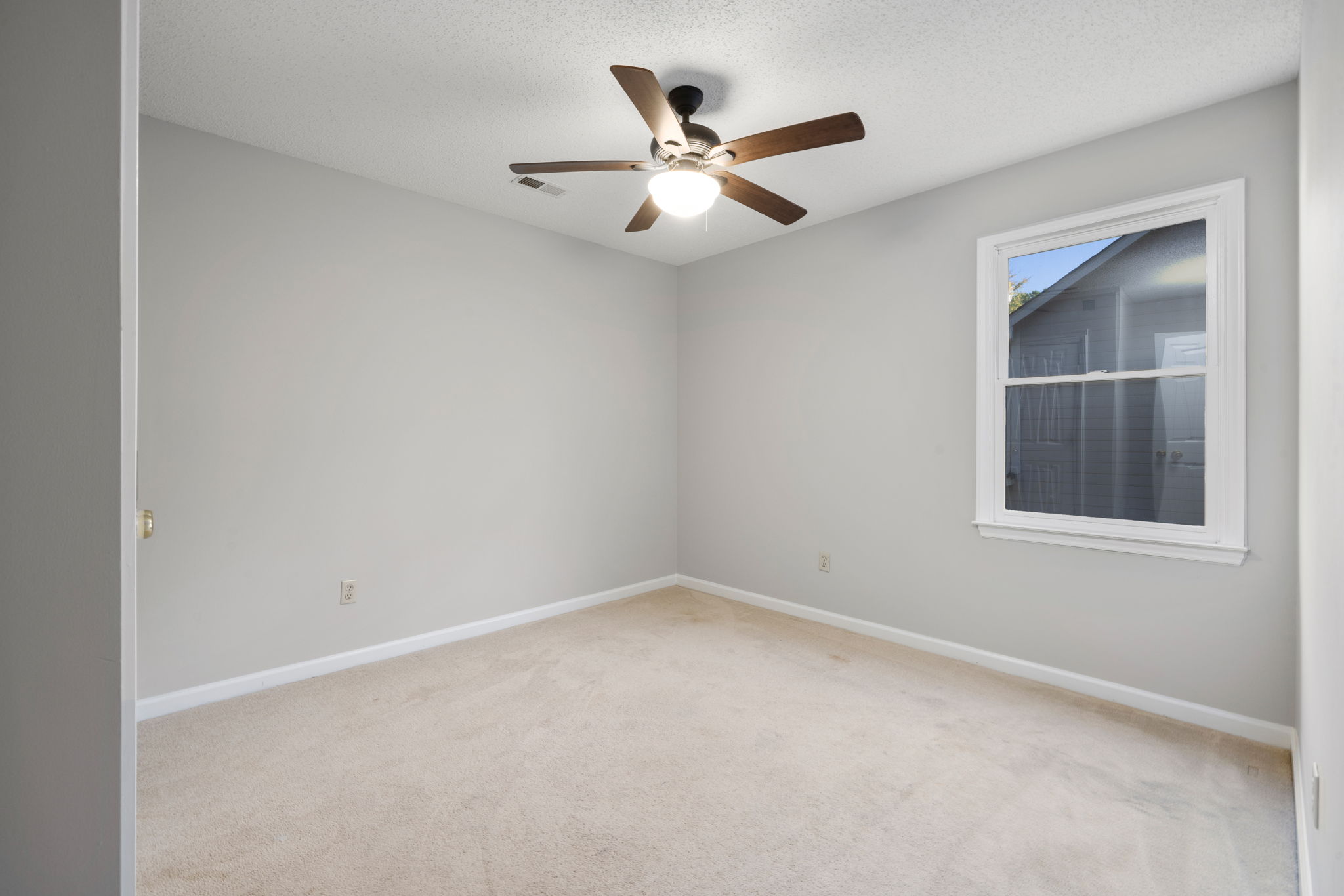 4718 Buttonbush Dr, Durham, NC 27712, USA Photo 27
