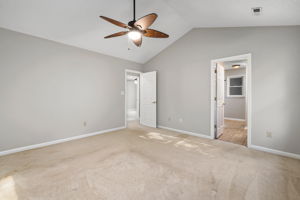 4718 Buttonbush Dr, Durham, NC 27712, USA Photo 20