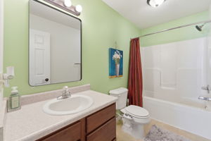  Photo 44