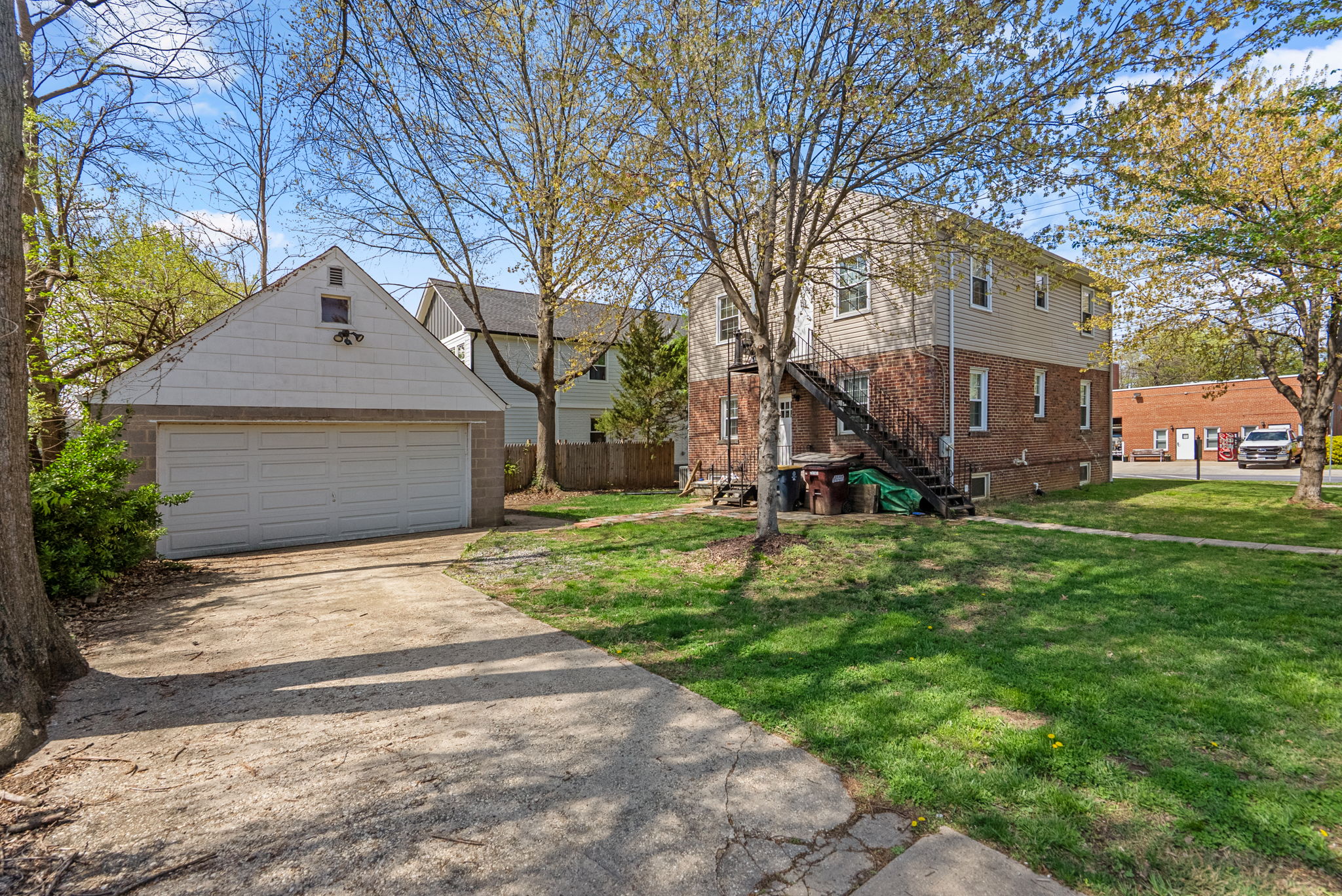 Detached Garaged and Driveway